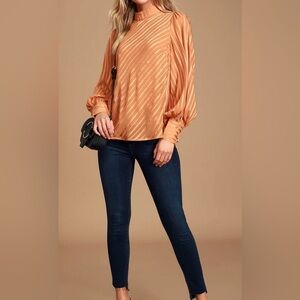 Lulu’s - Peach Striped Mock Neck Long Sleeve Open Back Top - Size Small